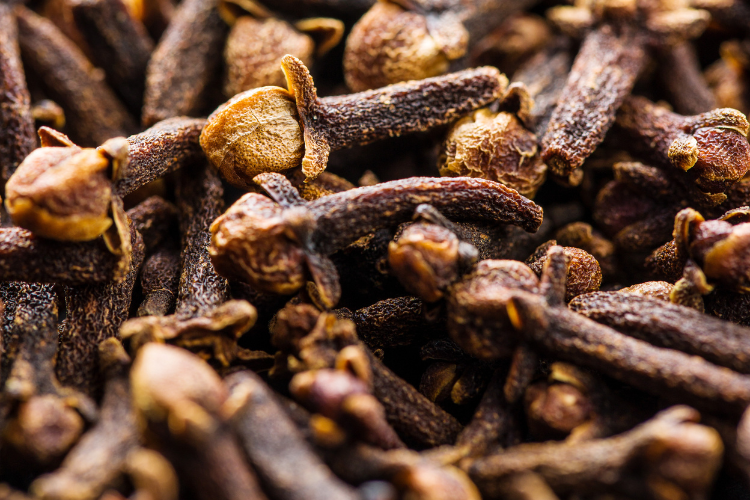 Além da Bebida: Usos Criativos do Chá de Cravo da Índia - inspiração 2
