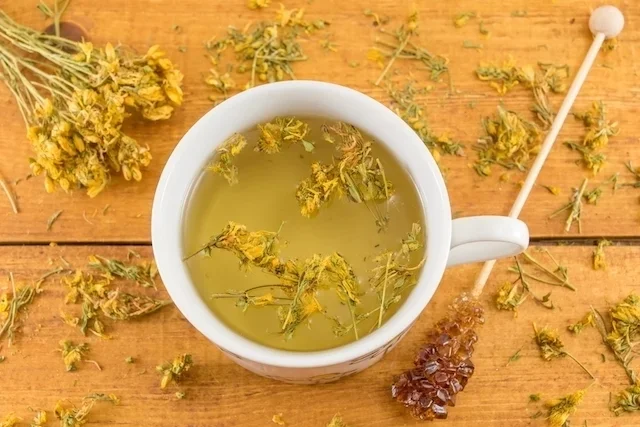 Chá de Ameixa: Um Clássico Refrescante - inspiração 1