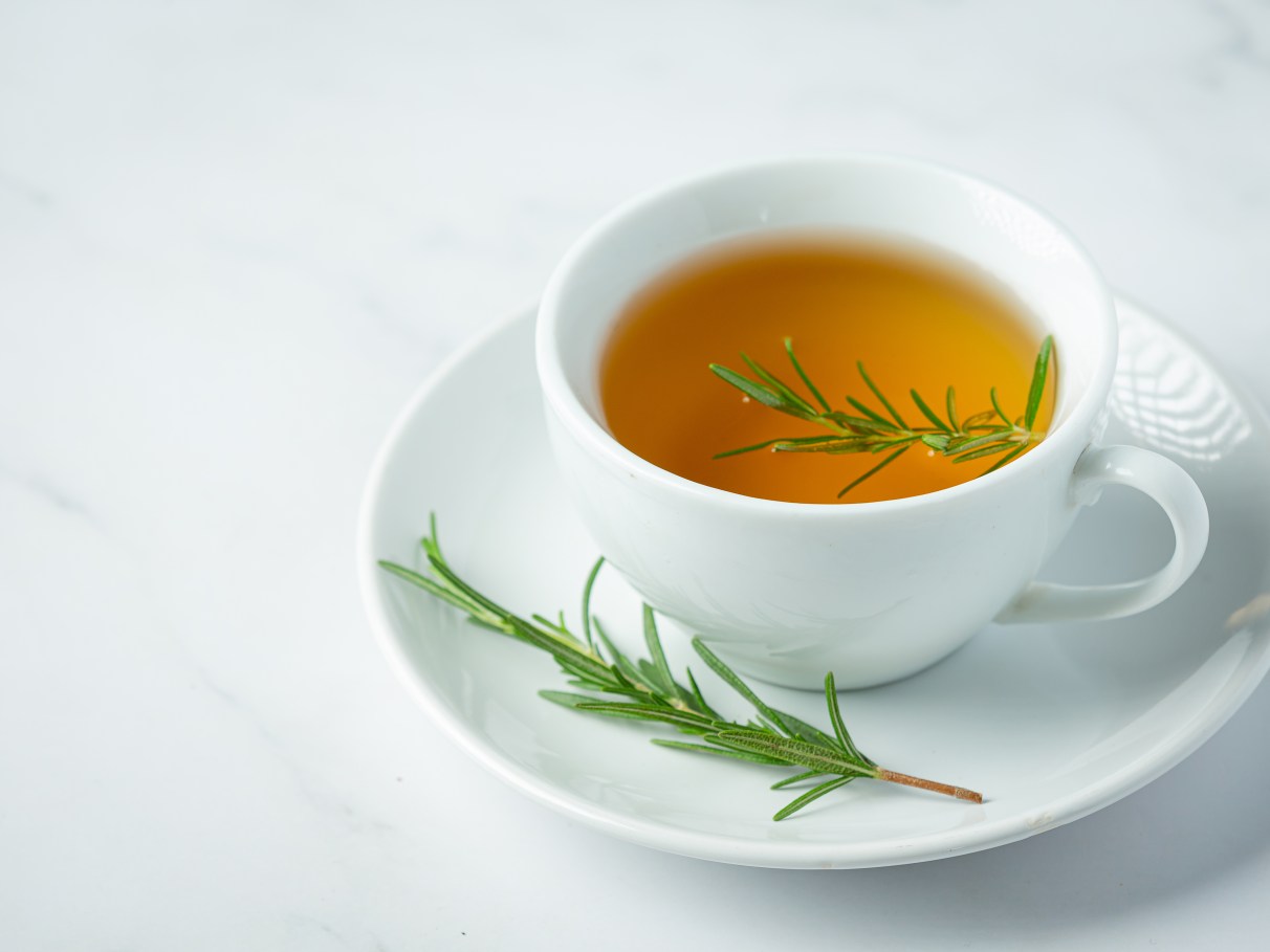 A história e a origem do alecrim