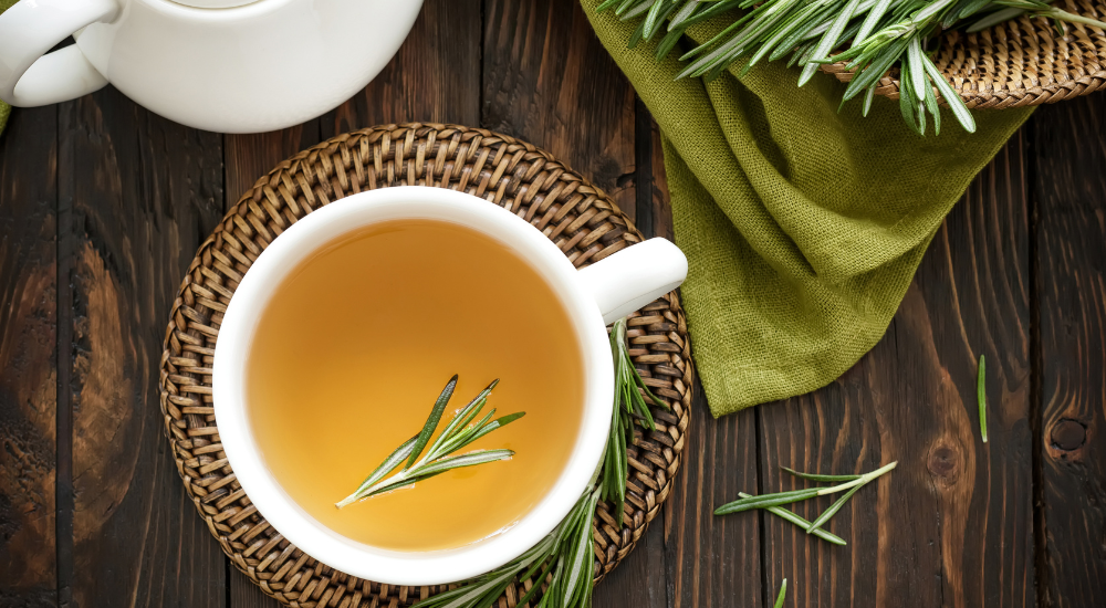 Benefícios do óleo essencial de alecrim