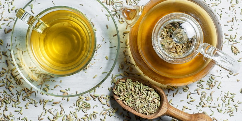 Receitas de chás naturais para aliviar cólicas